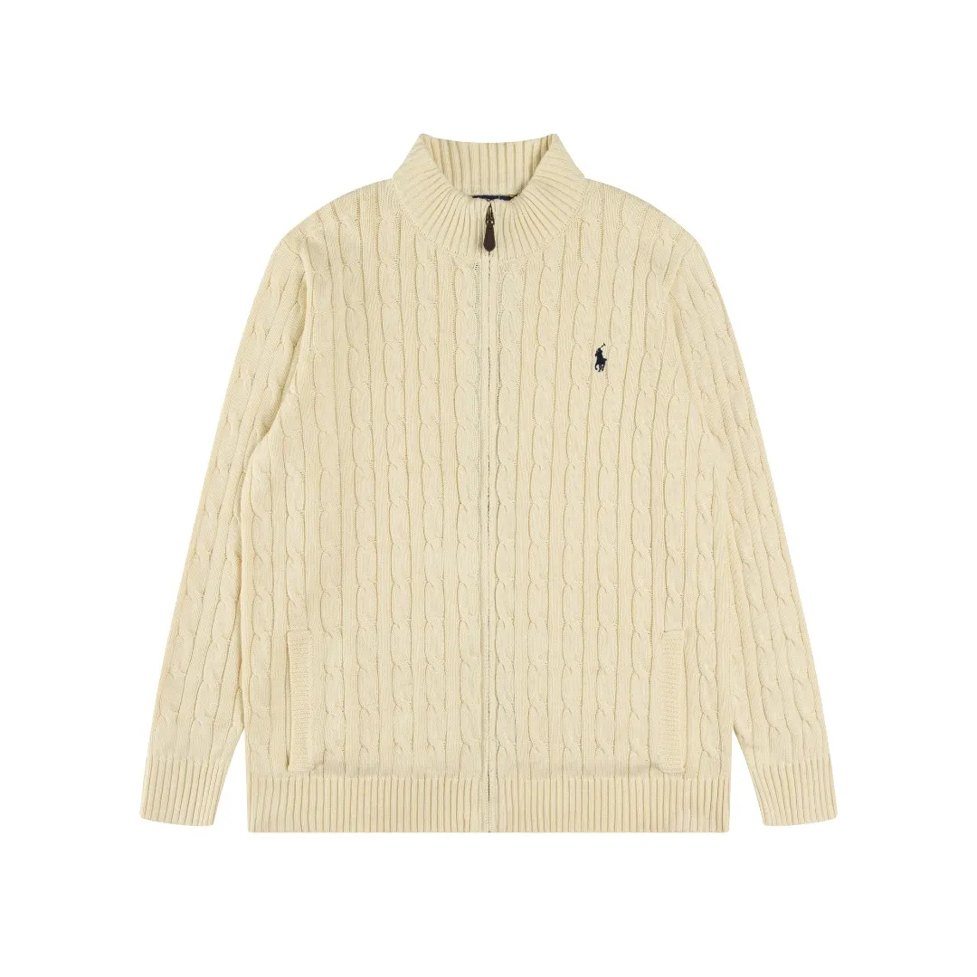 P260 #R98 RALPH LAUREN Ralph Lauren nine-color classic small label embroidery logo full zipper knitted cable cardigan sweater, high-density LOGO embroidery on the chest, original customization of tag accessories. Made of pure cotton yarn, pure cotton is skin-friendly and comfortable, small label war horse embroidered twist zipper cardigan sweater 🐎 high quality, follow the blogger to learn how to wear it! Let’s buy a Ralph Lauren cable sweater. It’s a super hard-to-find series after it became popular. It’s hard to find one on the official website. It’s simple and practical to wear, with a lazy and loose feel. The thickened fabric has more texture, feels soft and delicate, and has a loose fit. Whether worn alone or layered, you can wear different styles of fashion with just one piece!   Size：XS S M L